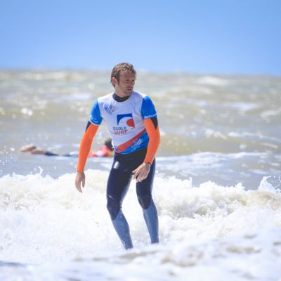 Stage de surf avec Oleron Surf Club école de surf île d'Oléron
